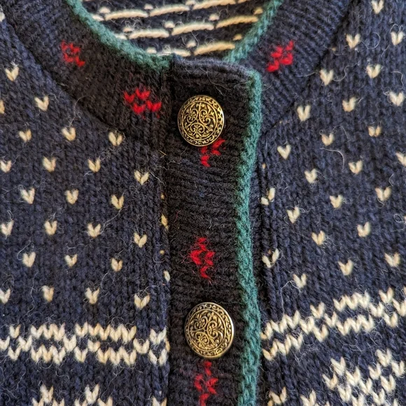 L.L. Bean vintage wool blend cardigan, size Large - Picture 4 of 9